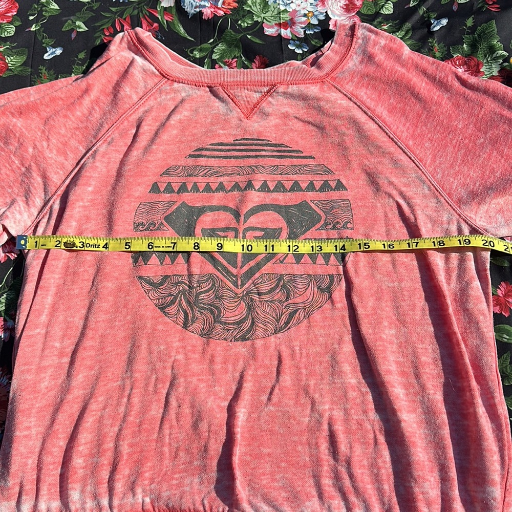 Roxy “wear your heart on your sleeve” wide crew neck graphic sweatshirt Pink M - Picture 6 of 8